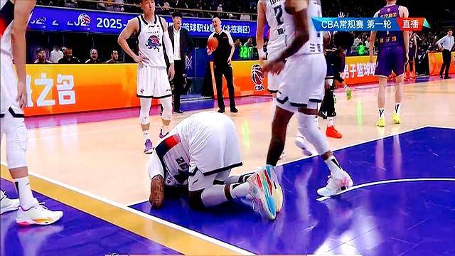 关于雄鹿队防守崩盘,惨遭对手狂轰猛炸,选择时候有限搜索不断.的信息 关于雄鹿队防守崩盘,惨遭对手狂轰猛炸,选择时候有限搜索不断.的信息