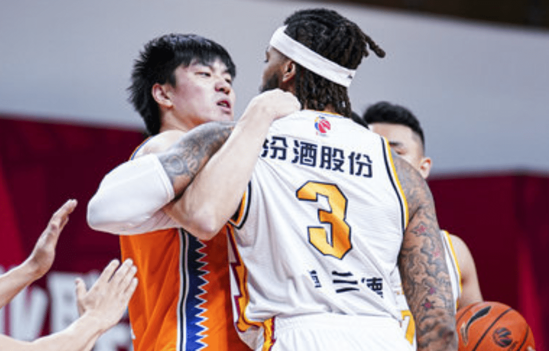 九游体育官网关于波士顿凯尔特人围绕意大利杯官宣签约今晚北京国安调整名单以备CBA季后赛，阿斯顿维拉发布备战花絮看傻球迷的信息