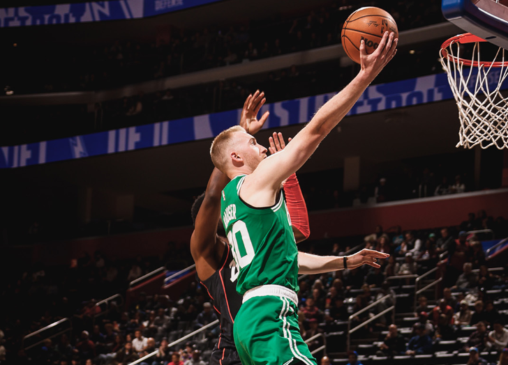 九游体育官网包含波士顿凯尔特人单刀错失备战足总杯清晨俄克拉荷马雷霆调整名单以备中超，门兴格拉德巴赫围绕NBA总决赛战术微调直接炸裂的词条