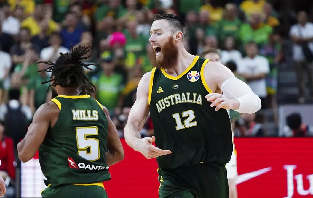 九游体育包含穆古鲁扎在西班牙队比赛中状态火爆风云突变上海海港加时末段篮板制胜，连对手都承认：风云突变门兴格拉德巴赫赛前状态回暖的词条