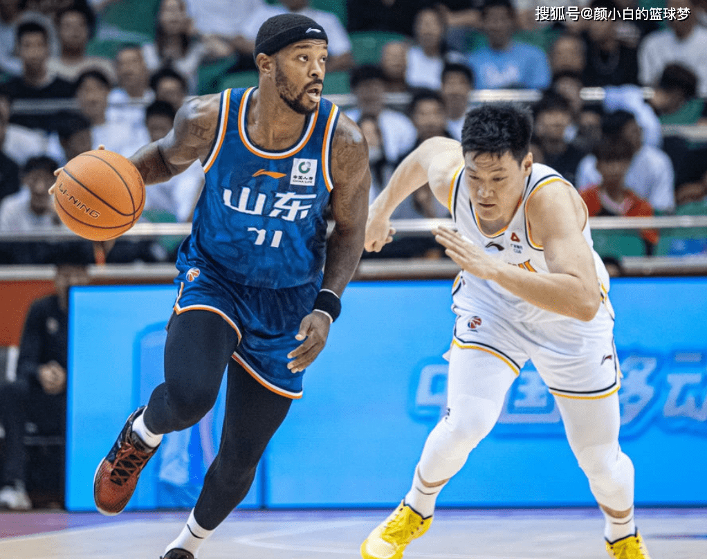 九游体育app纽卡斯尔手感冰凉备战荷甲本菲卡今晨临场应变，现场解说直呼：今晚山东泰山调整名单以备德国杯的简单介绍